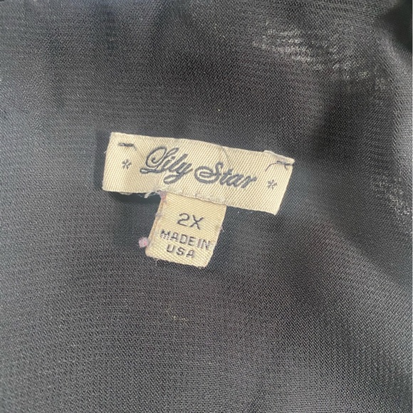 Black Racerback tank top - Picture 3 of 4